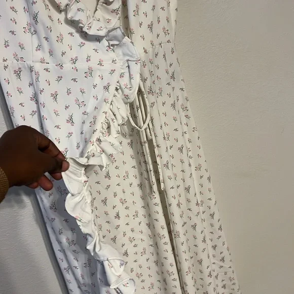 House of CB Floral Wrap Dress - Picture 3 of 4